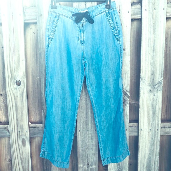 GAP Denim - Mid-Rise Gap Jeans Size 4 Petite